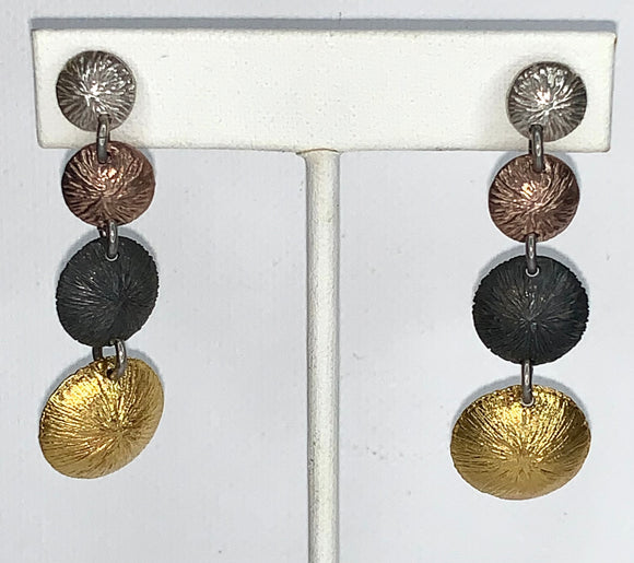1127 Four Dome Earrings